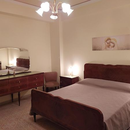 A Casa Di Jo - Apartments Trapani Eksteriør bilde